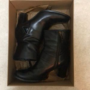 Cole Hahn Booties Black
